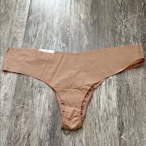 SPANX  Brown Bottoms thong new